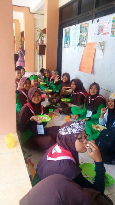 Makan Bersama...hhmmm yummy